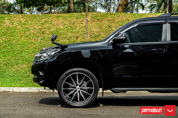 Фото дисков Vossen HF6-1 Алмазная проточка на Toyota Land Cruiser Prado 150