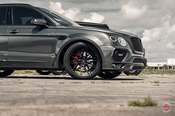 Фото дисков Vossen EVO-5 Черный сатин на Bentley Bentayga