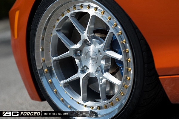 Фото дисков BC Forged LE52 // MLE52 Глянцевый лак на BMW 2/M2 (F22/F87)