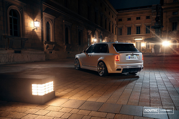 Фото дисков NOVITEC SP2 Глянцевый лак на Rolls-Royce Cullinan