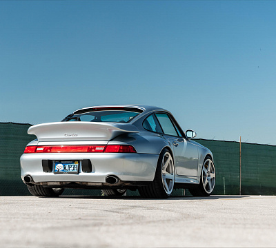 Фото дисков HRE 305M на Porsche 911 IV
