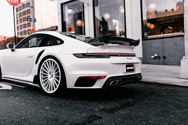Фото дисков HRE 309M Белый глянец на Porsche 911 VIII