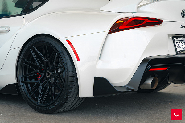 Фото дисков Vossen HF-7 Черный сатин на Toyota Supra A90