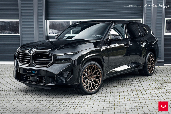 Фото дисков Vossen HF-2 Сатиновая бронза на BMW XM