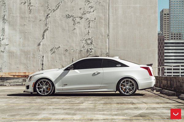 Фото дисков Vossen HF-5 Серебро на Cadillac ATS