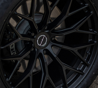 Фото дисков Brixton Forged CM6-R на Bentley Continental GT III