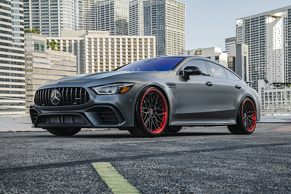 Фото дисков Strasse Wheels SV10M-RS Deep Concave FS Другой цвет на Mercedes-Benz AMG GT I