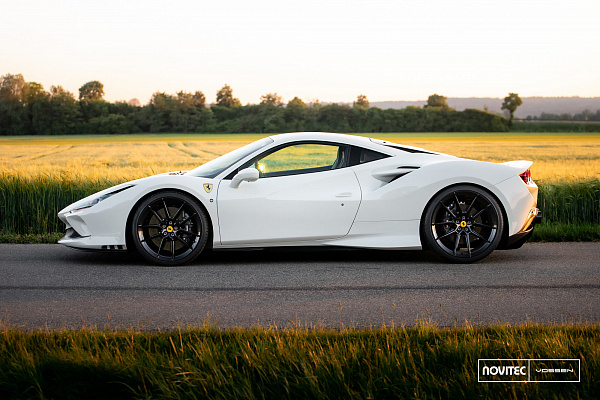 Фото дисков NOVITEC NF8 Черный глянец на Ferrari F8