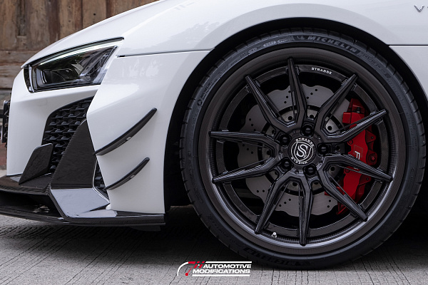 Фото дисков Strasse Wheels SV5-RS Performance Другой цвет на Audi R8 (4S)