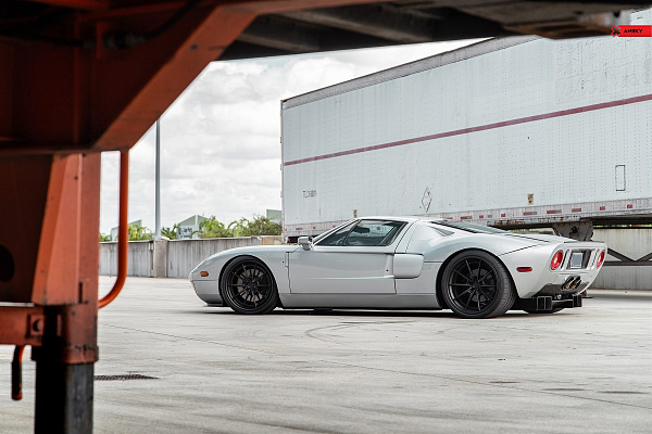 Фото дисков Anrky AN38 Черный сатин на Ford GT I