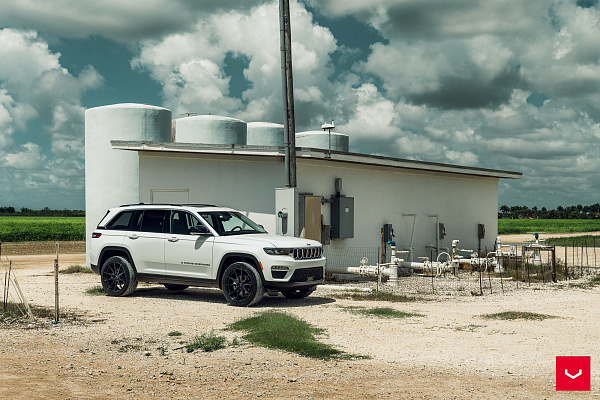 Фото дисков Vossen HF-3 Черный глянец на Jeep Grand Cherokee V