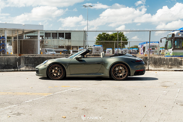 Фото дисков Anrky S3-X0 Сатиновая бронза на Porsche 911 VIII