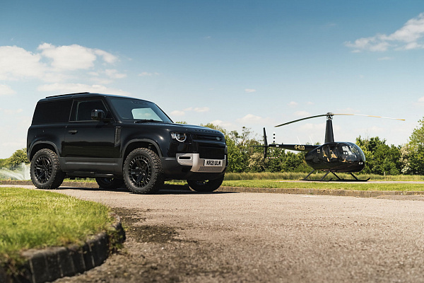 Фото дисков Black Rhino ALSTON Черный сатин на Land Rover Defender II