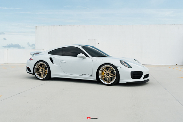 Фото дисков HRE S107SC Сатиновое золото на Porsche 911 VIII