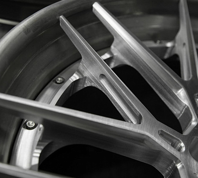 ADV.1 ADV8 Track Spec CS