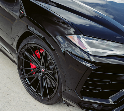Фото дисков Vossen M-X6 на Lamborghini Urus