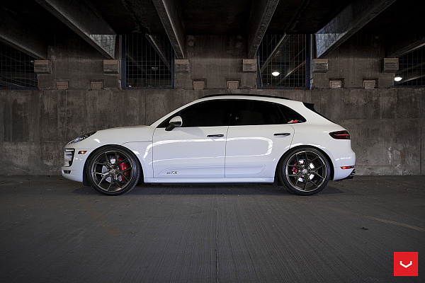 Фото дисков Vossen HF-5 Сатиновая бронза на Porsche Macan I