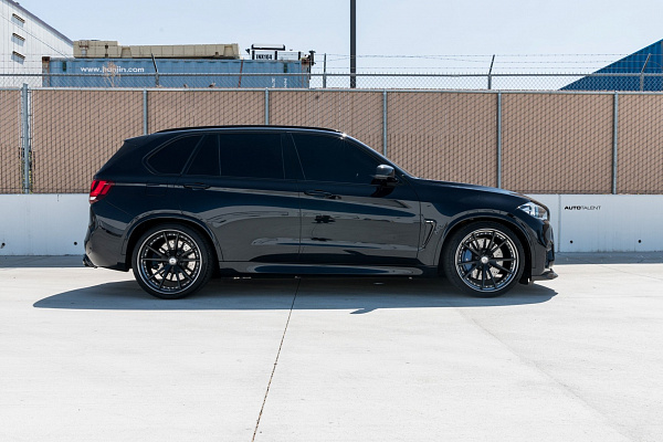 Фото дисков HRE S104 Черный сатин на BMW X5/X5 M (F15/F85)