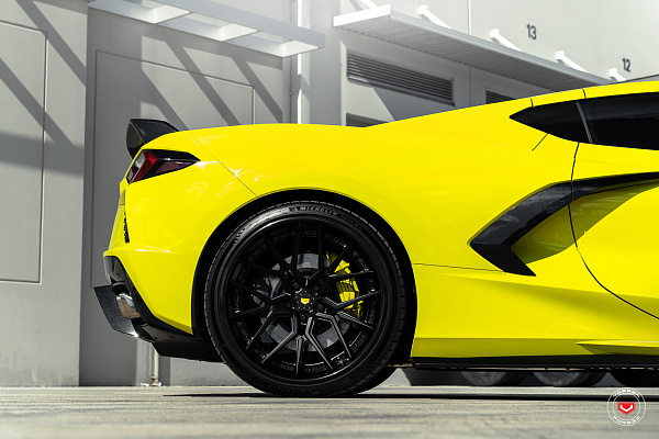 Фото дисков Vossen M-X3 (3-Piece) Черный глянец на Chevrolet Corvette C8