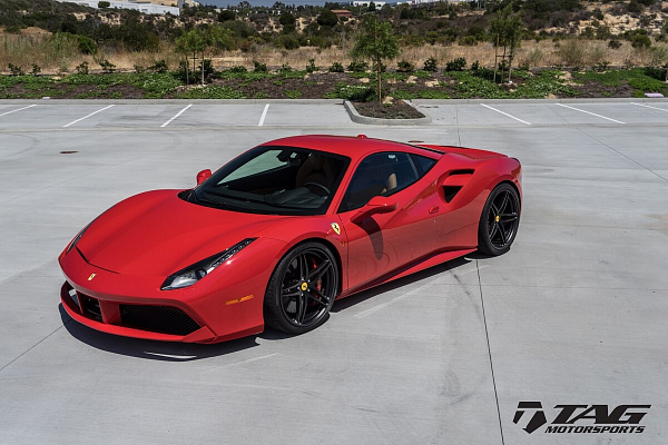 Фото дисков HRE P107 Черный сатин на Ferrari 488