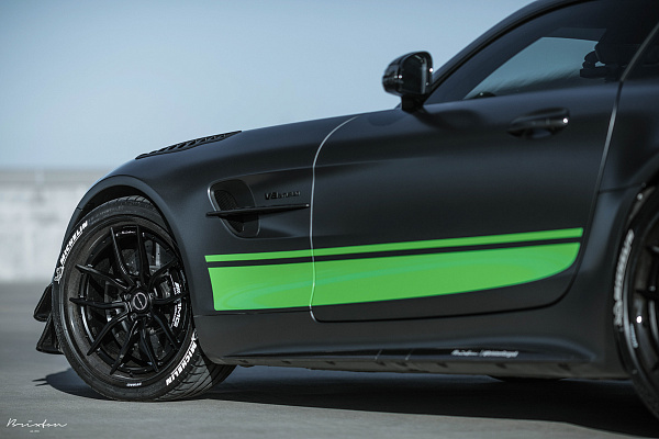 Фото дисков Brixton Forged PF3 Черный сатин на Mercedes-Benz AMG GT I