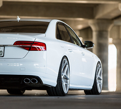 Фото дисков Vossen CG-205 на Audi A/S 8 (D4)