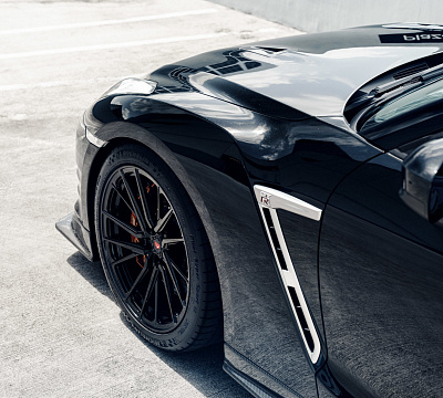 Фото дисков Vossen M-X4T на Nissan GT-R