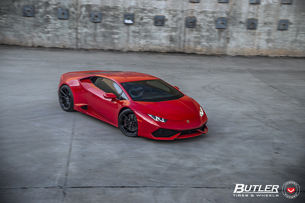 Фото дисков Vossen M-X2 Черный глянец на Lamborghini Huracan