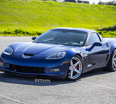 Фото дисков Strasse Wheels S5 Deep Concave на Chevrolet Corvette C6