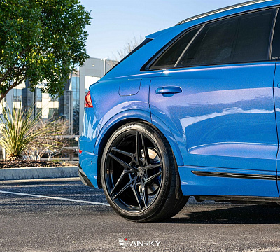 Фото дисков Anrky S1-X3 на Audi Q8