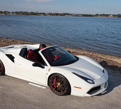 Фото дисков HRE P201 на Ferrari 488