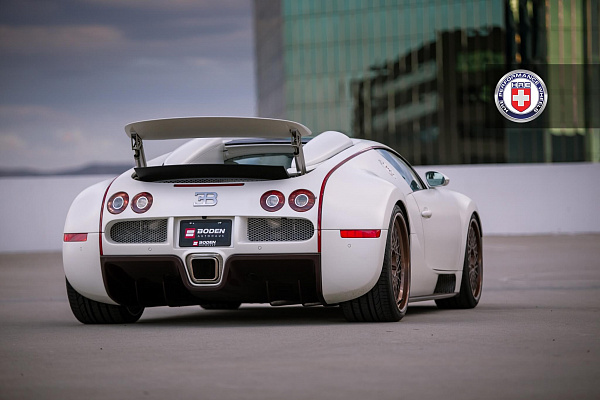 Фото дисков HRE 501 Сатиновая бронза на Bugatti Veyron