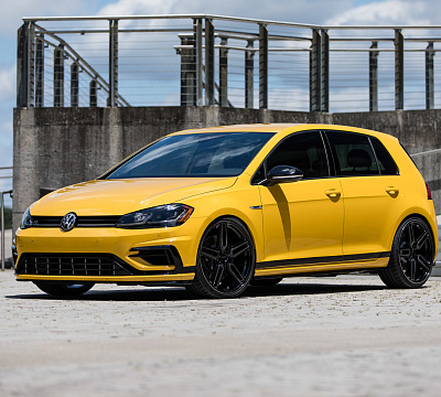 Фото дисков Vossen HF-1 на Volkswagen Golf VII