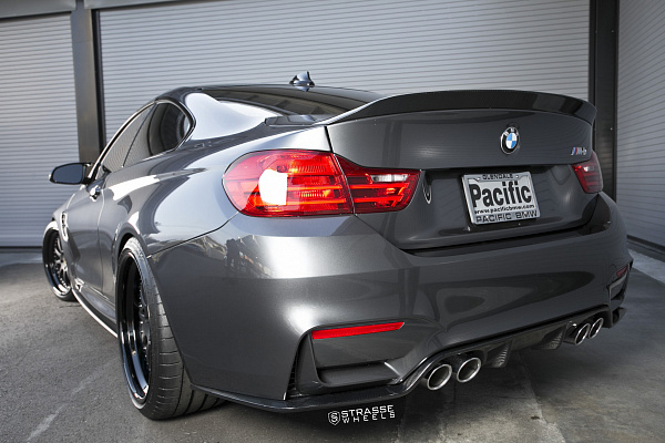 Фото дисков Strasse Wheels R10 Performance Черный сатин на BMW 4/M4 (F32/F82)