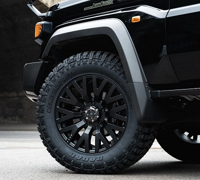 Фото дисков Kahn G22 DC на Toyota Land Cruiser 70