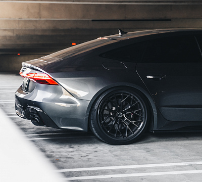 Фото дисков Brixton Forged PF10 на Audi A/RS 7 (4K)