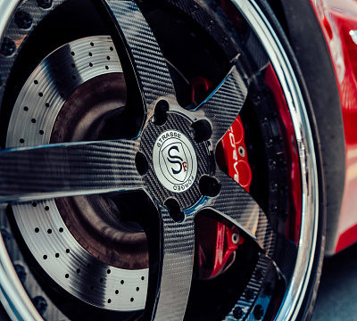 Фото дисков Strasse Wheels S5 Signature на Chevrolet Corvette C6