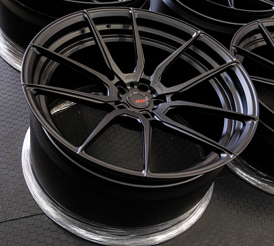 ADV.1 ADV5.0 M.V2 CS