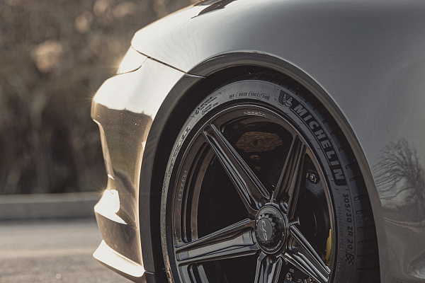 Фото дисков Vossen M-X5 Черный глянец на Porsche 911 VII