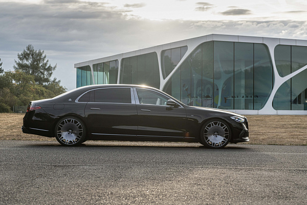 Фото дисков BRABUS Monoblock M (Platinum Edition) Черный глянец на Mercedes-Benz S-Class (W223)