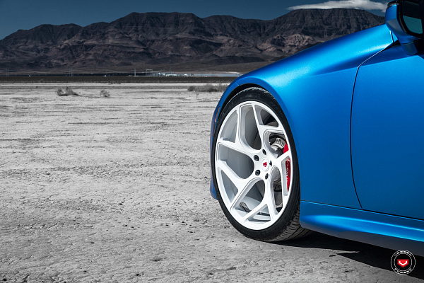 Фото дисков Vossen CG-205T Белый глянец на Lexus LC 500