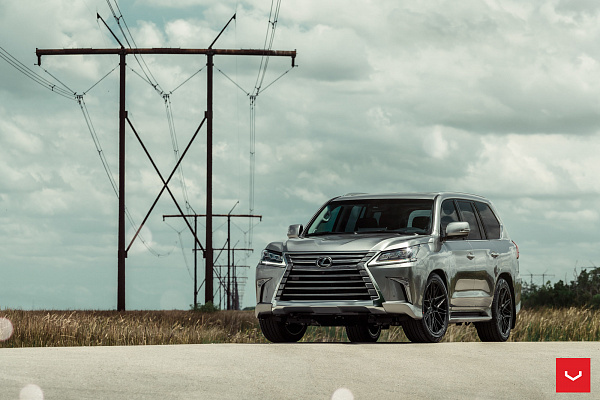 Фото дисков Vossen HF-7 Черный глянец на Lexus LX III
