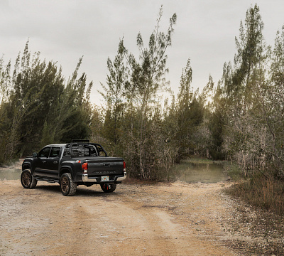 Фото дисков Vossen HF6-5 на Toyota Tacoma III