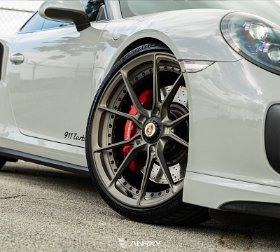Фото дисков Anrky AN22 на Porsche 911 VII