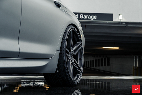 Фото дисков Vossen HF-1 Сатиновый графит на BMW 6/M6 (F06/F13/F12)