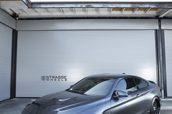 Фото дисков Strasse Wheels R10 Performance Черный сатин на BMW 4/M4 (F32/F82)