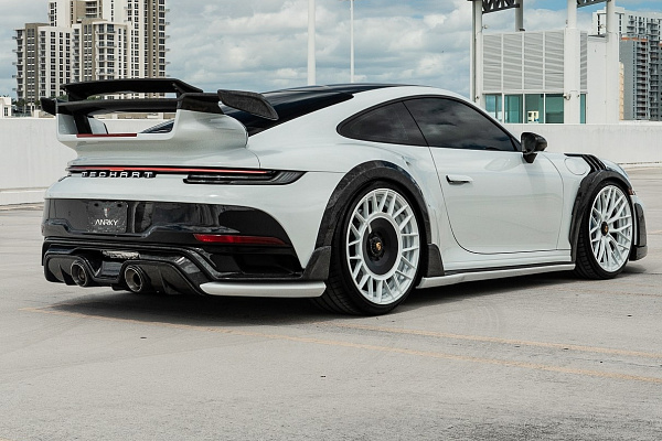 Фото дисков Anrky AN20 Aerosport Белый глянец на Porsche 911 VIII