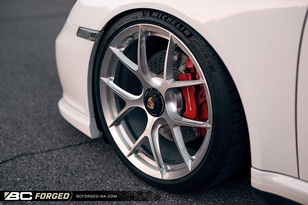 Фото дисков BC Forged KL01 Глянцевый лак на Porsche 911 VI