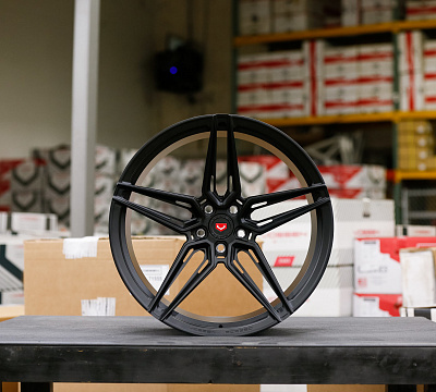 Vossen EVO-1R
