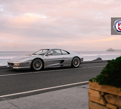 Фото дисков HRE 520 на Ferrari F355